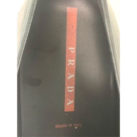 Prada Men’s Sz 8 1/2 Black Leather Lace Up Rubber Sole Square Toe Dress Shoes - Picture 12 of 12